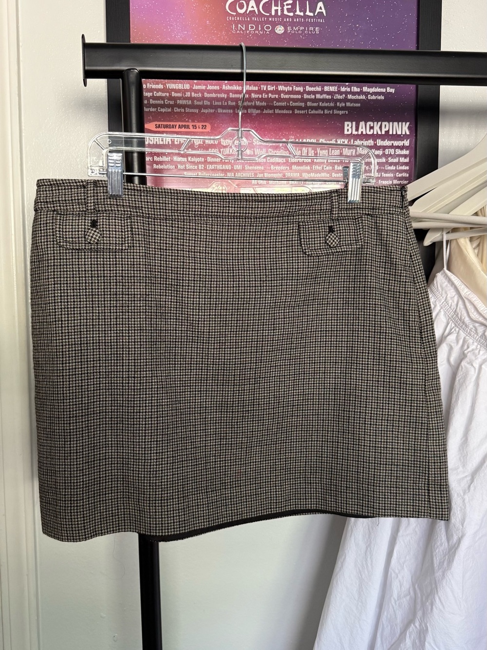 Classic Houndstooth Mini Skirt - Black/Tan